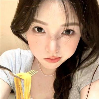 石榴的颜色